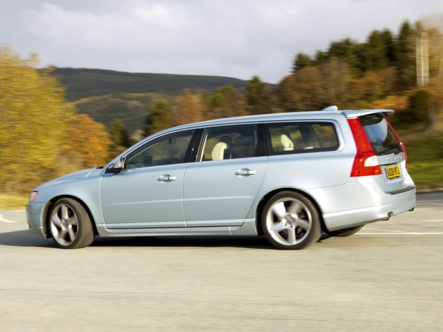  Volvo V70 2007 года  (UK) (фото 5 из 17)